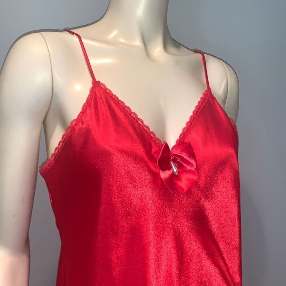 Vintage Lady Manhattan Red Satin Slip Dress with Bow Size Medium - Picture 2 of 13